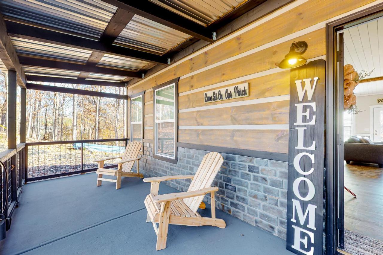 エリジェイ Rustic Mountain Cabinヴィラ エクステリア 写真