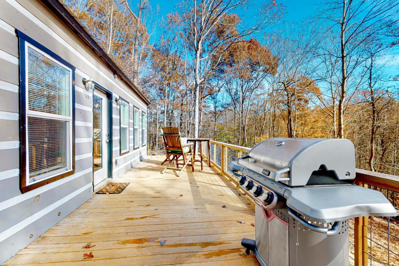 エリジェイ Rustic Mountain Cabinヴィラ エクステリア 写真