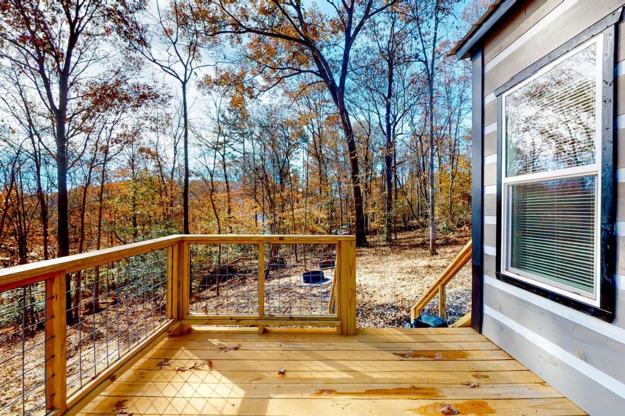 エリジェイ Rustic Mountain Cabinヴィラ エクステリア 写真
